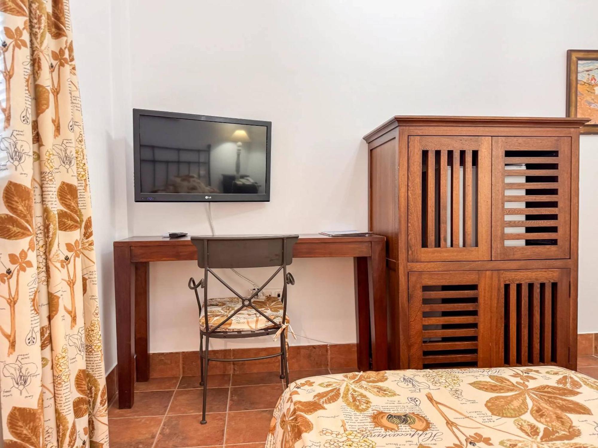 Hotel Valsequillo ليبي المظهر الخارجي الصورة
